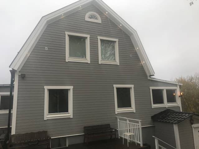 Skrattmåsvägen – Farsta – bild 4