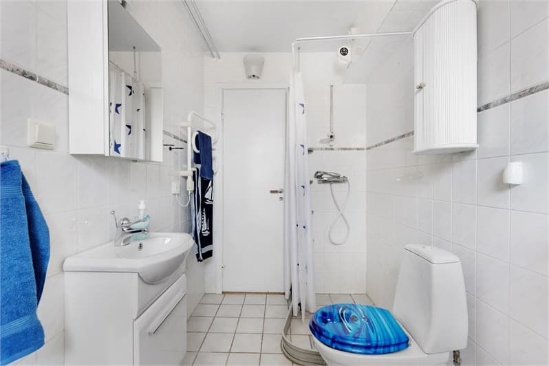 Takomläggning – Upplands Väsby – bild 4